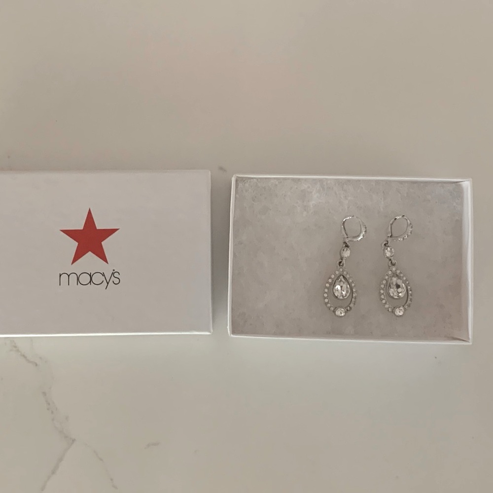 Vintage style earrings.